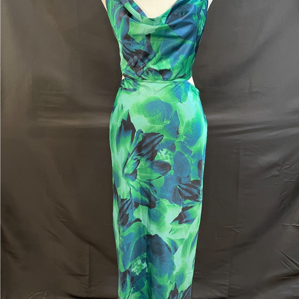 Elegant Green Floral Dress